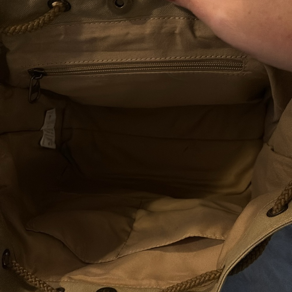 TARION Everyday Camera Backpack - Picture 4 of 11
